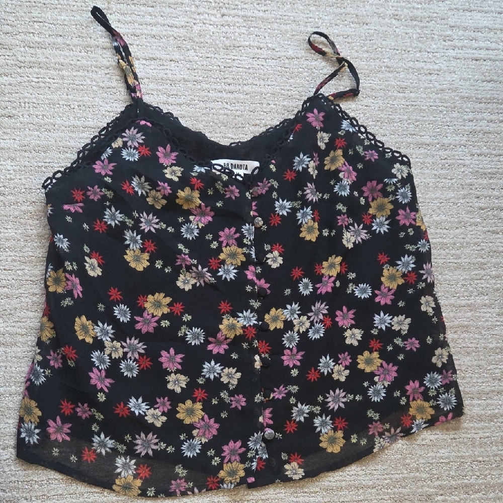 BB Dakota Black Floral Lace-Trim Button Cami